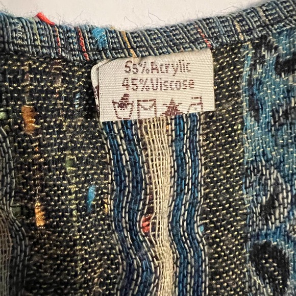 Boho Fringe Scarf Paisley Print Woven Pattern Two Pattern Long Scarf 70 Inch - Picture 5 of 5